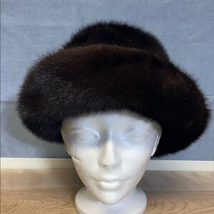 Élégant fur hat for womens